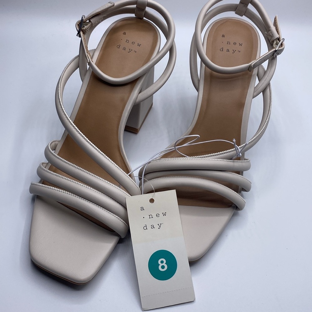 A New Day Katana Heels NWT - Picture 5 of 9
